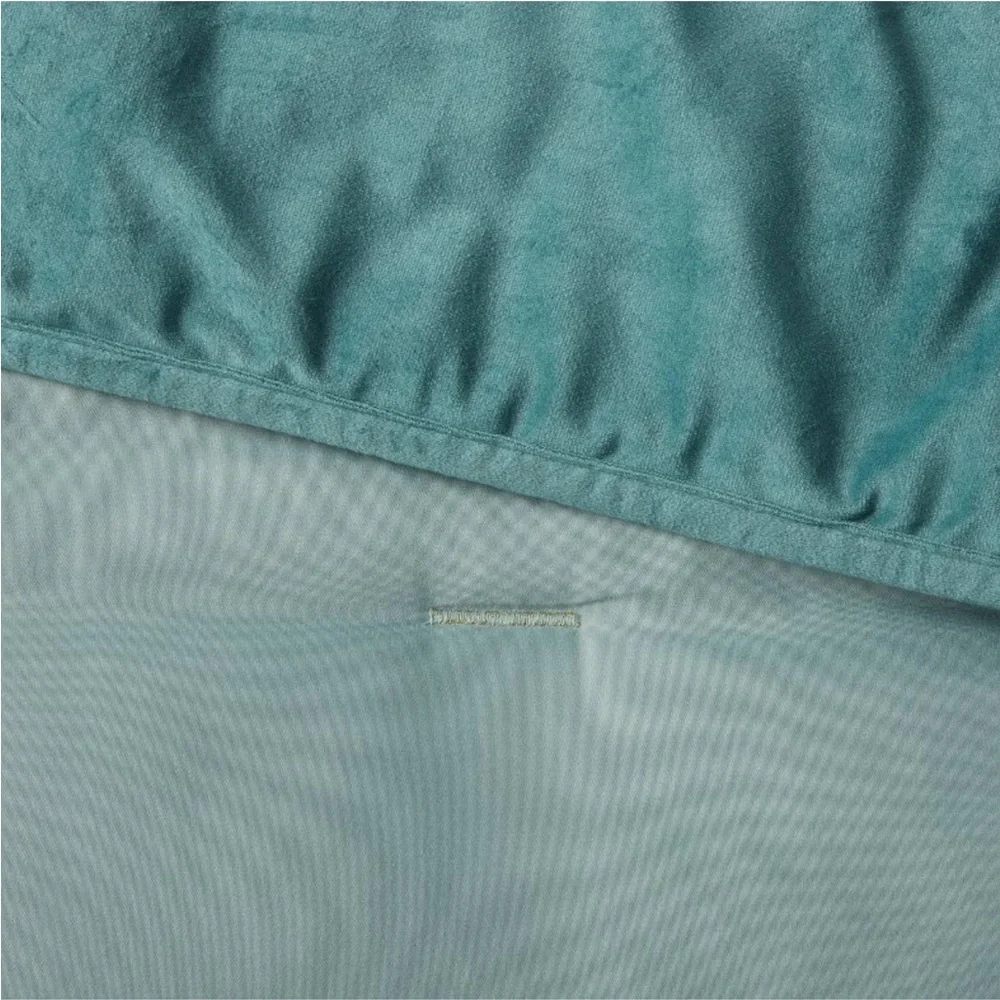 PILLOWFORT NWT velvet kids quilt -teal green -twin